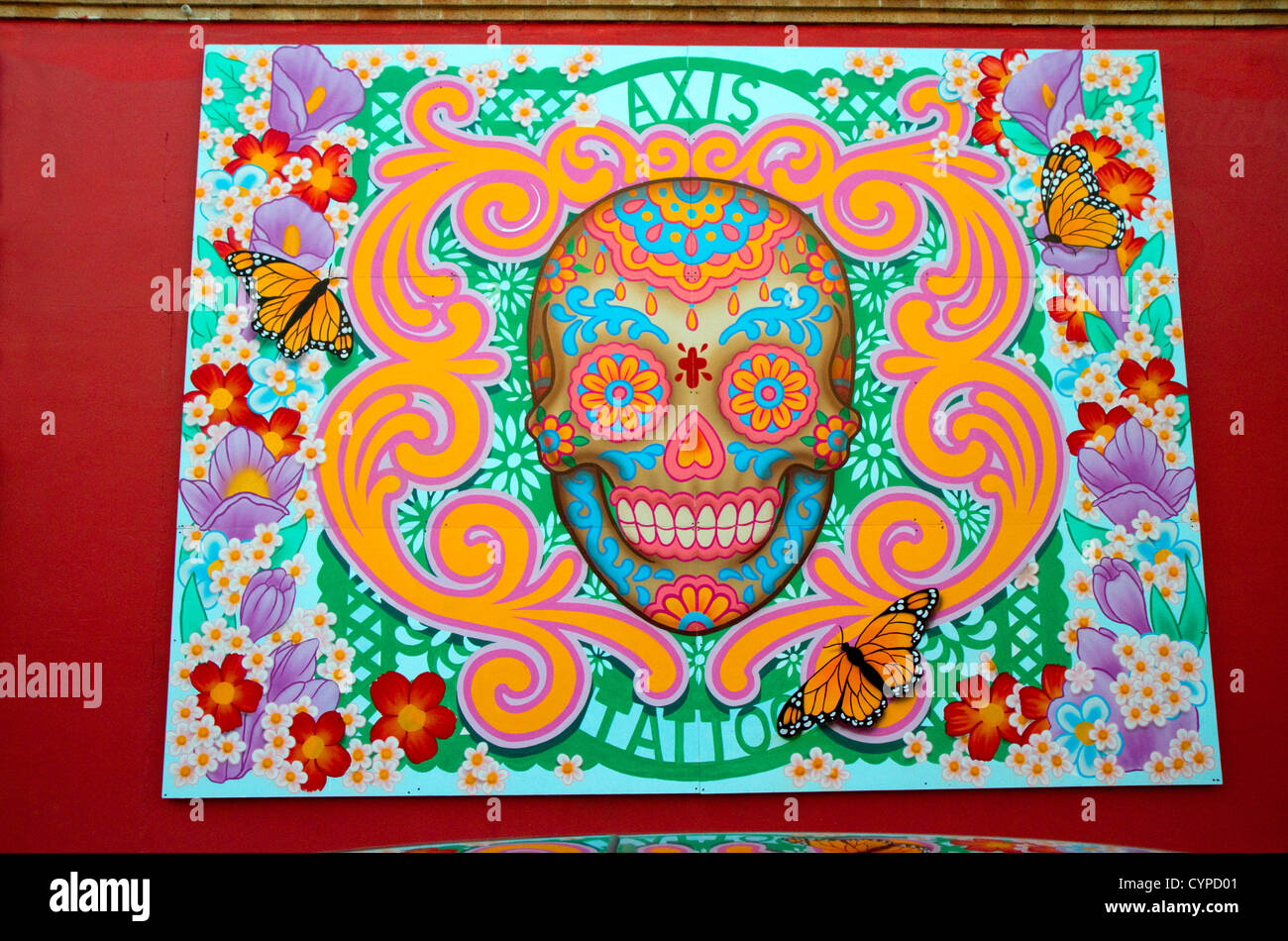Il murale sul lato di un tattoo shop nel Corpus Christi, Texas, Stati Uniti d'America. Foto Stock