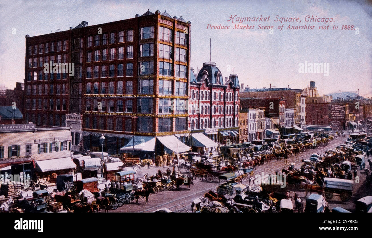 Quadrato di Haymarket, produrre Scena di mercato di anarchico tripudio di 1886, Chicago, Illinois, USA, Hand-Colored cartolina, circa 1888 Foto Stock