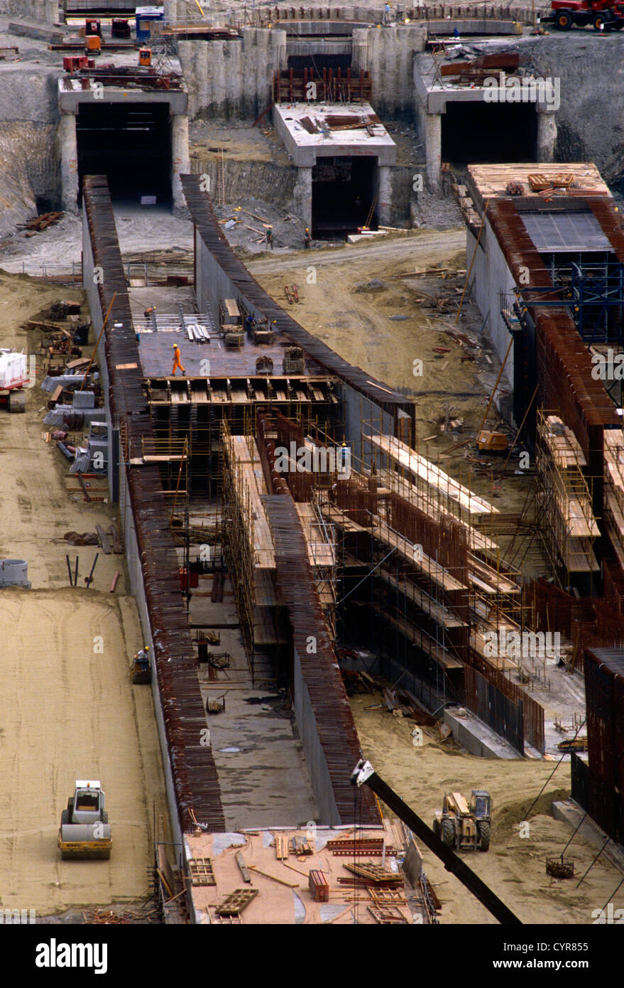 Il nuovo Channel Tunnel Rail terminal in costruzione nella campagna di Kent a Folkestone nel 1989. Foto Stock