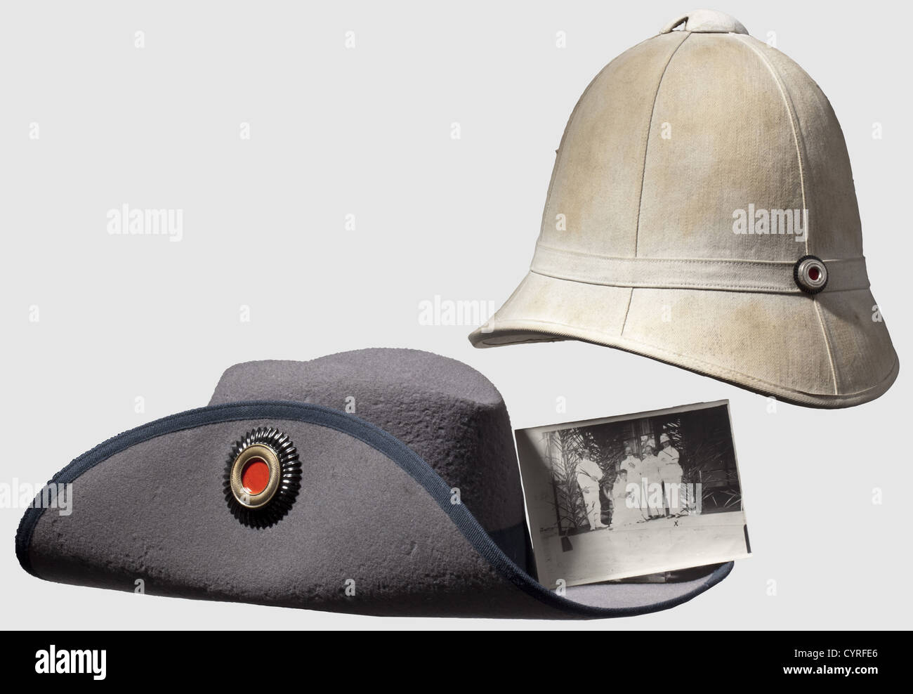 Cappello da ufficiale tedesco immagini e fotografie stock ad alta  risoluzione - Alamy