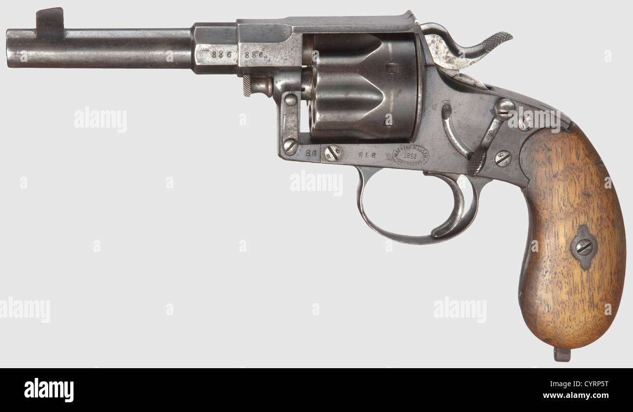 Reichsrevolver Mod. 1883,Mauser,militare,polizia,Cal. 10.6 mm, n. 886. Numeri corrispondenti, viti incluse. Foro quasi luminoso. Marchio di prova: Oberndorf antlers. Il produttore ha contrassegnato all'interno dell'ovale sulla piastra di bloccaggio 'Waffenf. Mauser 1883 Oberndorf', in servizio militare '86' per il 1886. Württemberg timbro unitario '121.R.3.1.'. Inventario della polizia n. "K.L./342."(Königliches Landjägerkorps,waffle 342)sul fondo del telaio accanto alla protezione del grilletto. Originale, opaco, leggermente macchiato bluing. Martello bianco lucidato. Pannelli di presa in noce liscio. Senza anello di cordino. Da buono a molto buono, diritti aggiuntivi-clearences-non disponibile Foto Stock