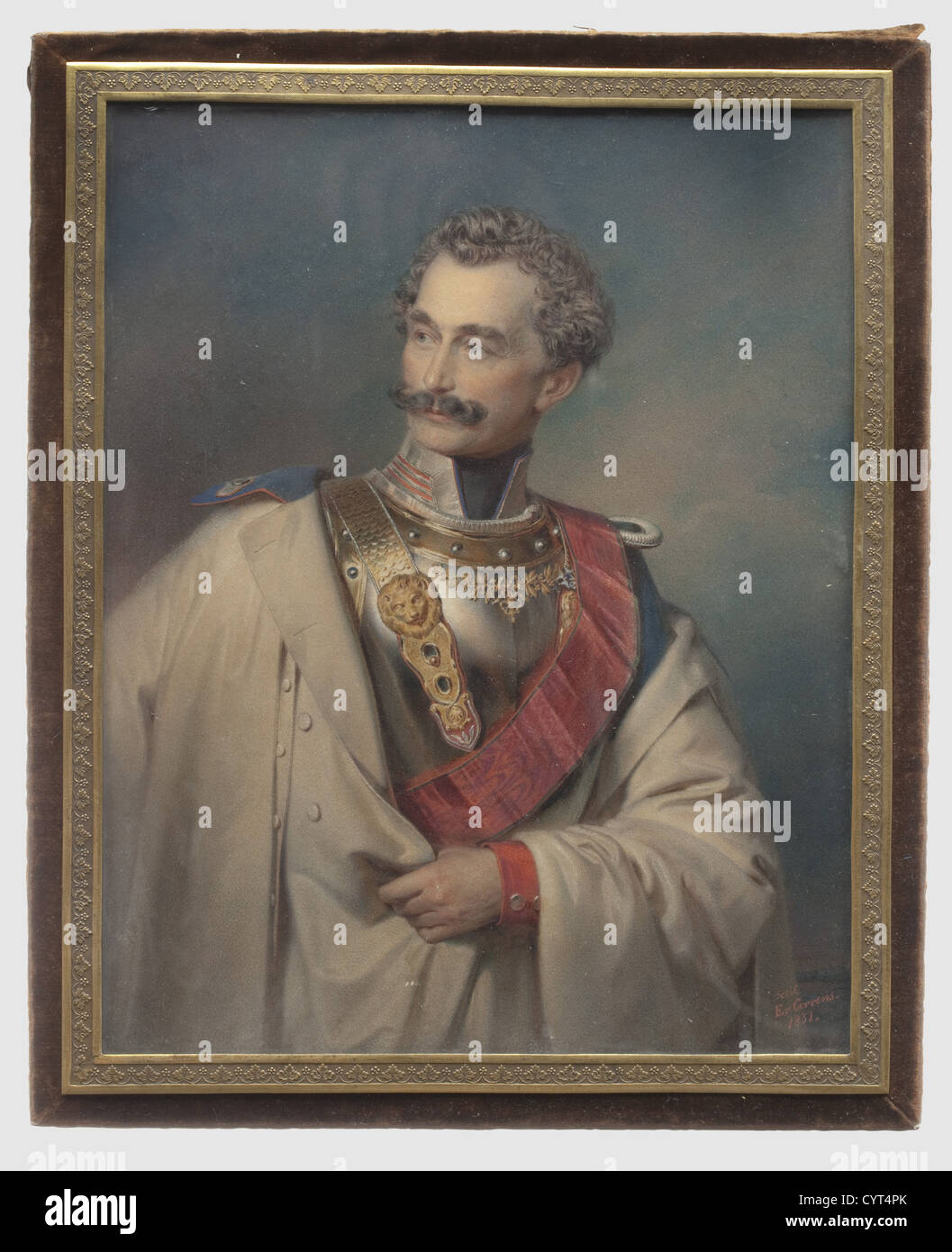 Principe Carlo di Baviera (1795 - 1875), ritratto di Erich Correns 1851 Gouache, firmato e datato in basso a destra 'fecit Er. Correns 1851', vecchia cornice, sotto vetro, con cornice 30 x 24,5 cm. Ritratto molto delicato, vivo ed espressivo del campo maresciallo e fratello minore del primo Re bavarese Massimiliano i Giuseppe nell'uniforme di un cuirassier. Erich Correns (1821 - 1877) lavorò a Monaco ed era un amico di Anselm Feuerbach, i fratelli Piloty e Thiersch, diventa uno dei più ricercati pittori del ritratto e della società nella 1850s e nella 1860s. , Foto Stock