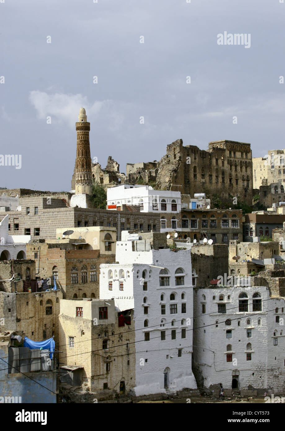 Vista della IBB e la sua moschea, Ibb, Yemen Foto Stock