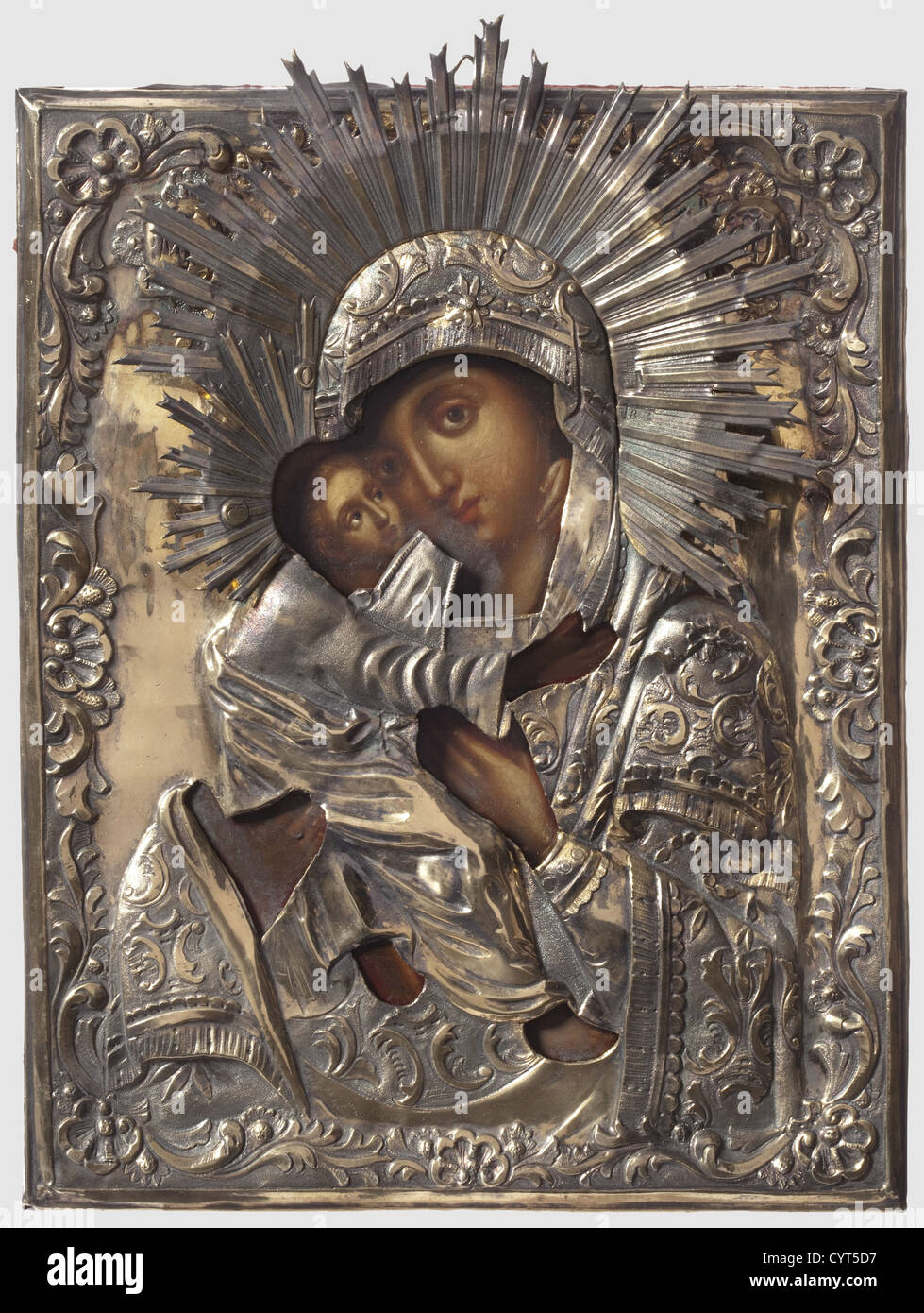 Icona russa della Vergine Maria di Vladimir, datata 1844 Tempera su legno, bell'oklad argentato e dorato (finemente truccato) con marchio del costruttore 'VK' per Vasily Kovalevsky, marchio di Mosca per 84 zolotniki e marchio dell'attaccante 'AK' con anno '1844'. Buone condizioni. Dimensioni 22.5 x 18 cm. Cf. Il Museo Nazionale di Storia a Mosca ospita un'icona con un oklad di Maestro Vasily Kovalevsky,storico,storico,persone,XIX secolo,oggetto,oggetti,fermi,clipping,ritagliati,ritagliati,ritagliati,tagliati,tagliati,tagliati,fuori,belle arti,arte,oggetto d'arte,oggetti d'arte,artistici,preziosi,diritti aggiuntivi-clearences-non disponibili Foto Stock