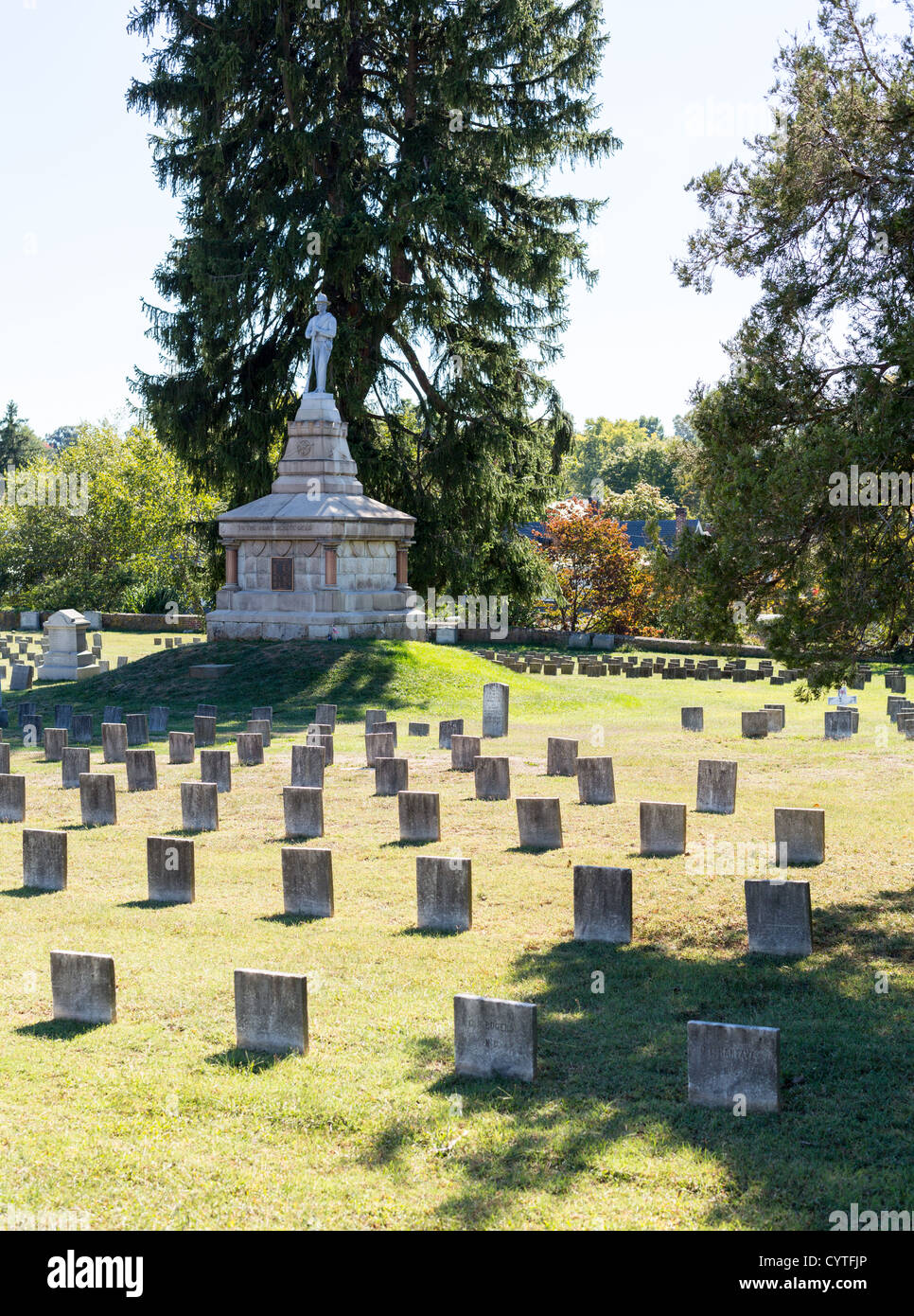 Lapidi nel cimitero di confederati di Fredericksburg e Spotsylvania Foto Stock