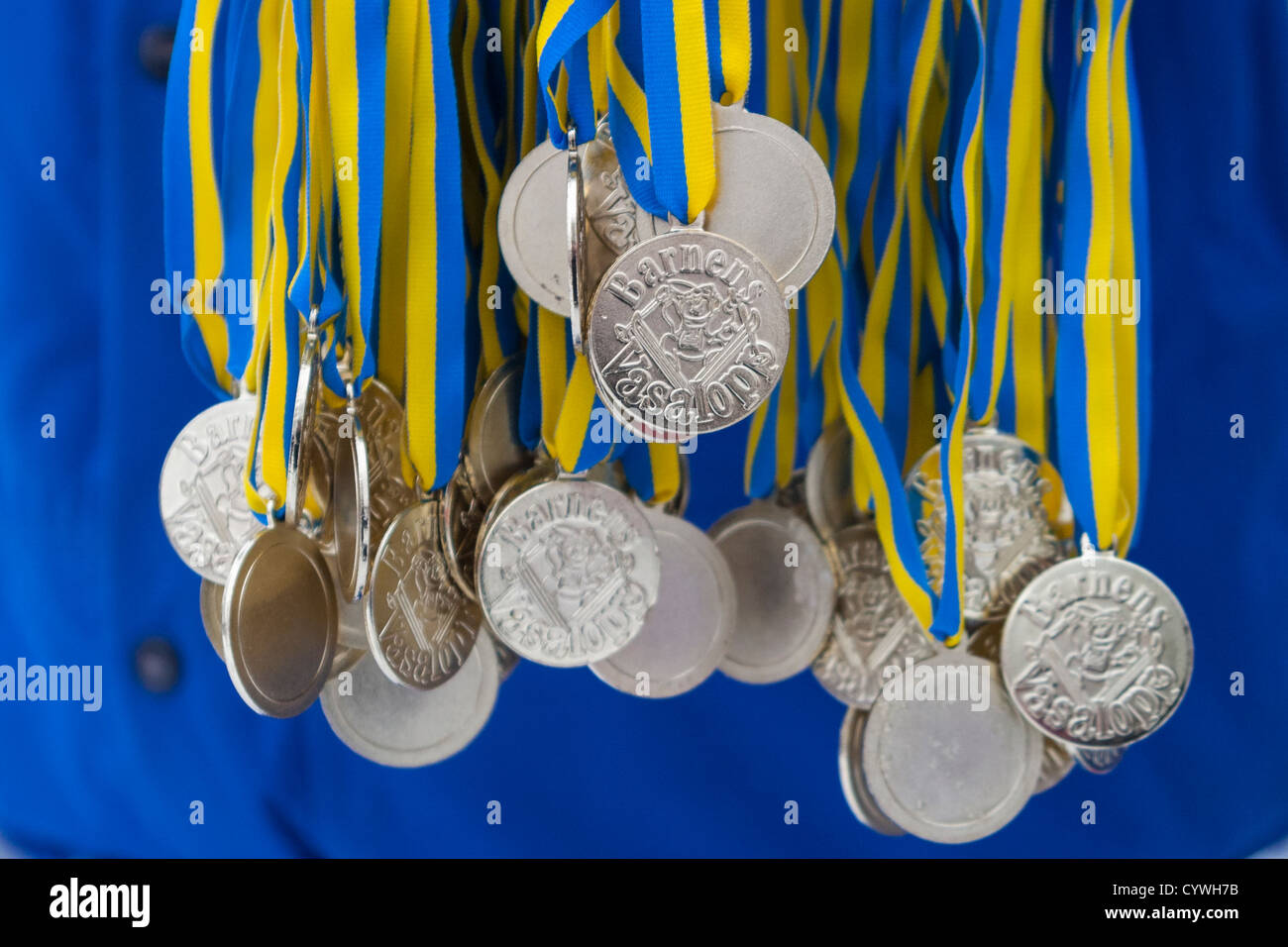 Molte medaglie d oro da bambini Vasalopp Foto Stock