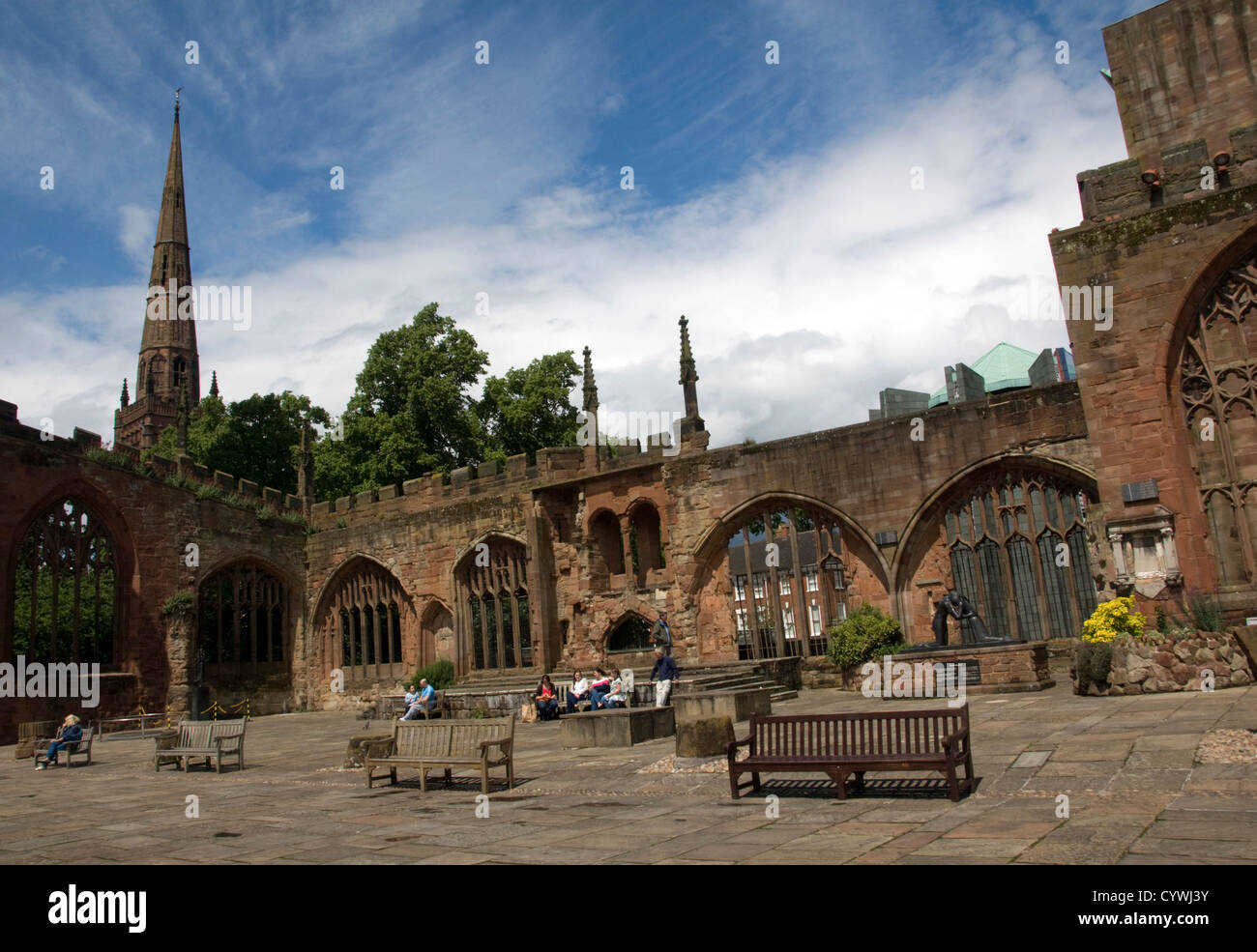WARWICKSHIRE; Coventry, Coventry Cathedral; la bomba navata danneggiato Foto Stock