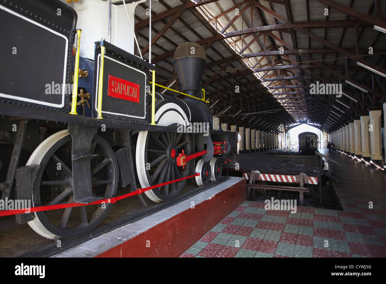 In treno in Estacion Ferrocarril (vecchia stazione ferroviaria), Asunción, Paraguay Foto Stock