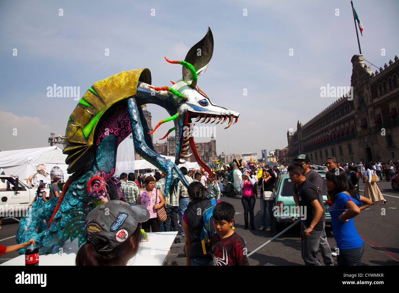 Alebrijes annuale sfilata il Zocalo a Città del Messico DF - 'Ayotochtli' Foto Stock
