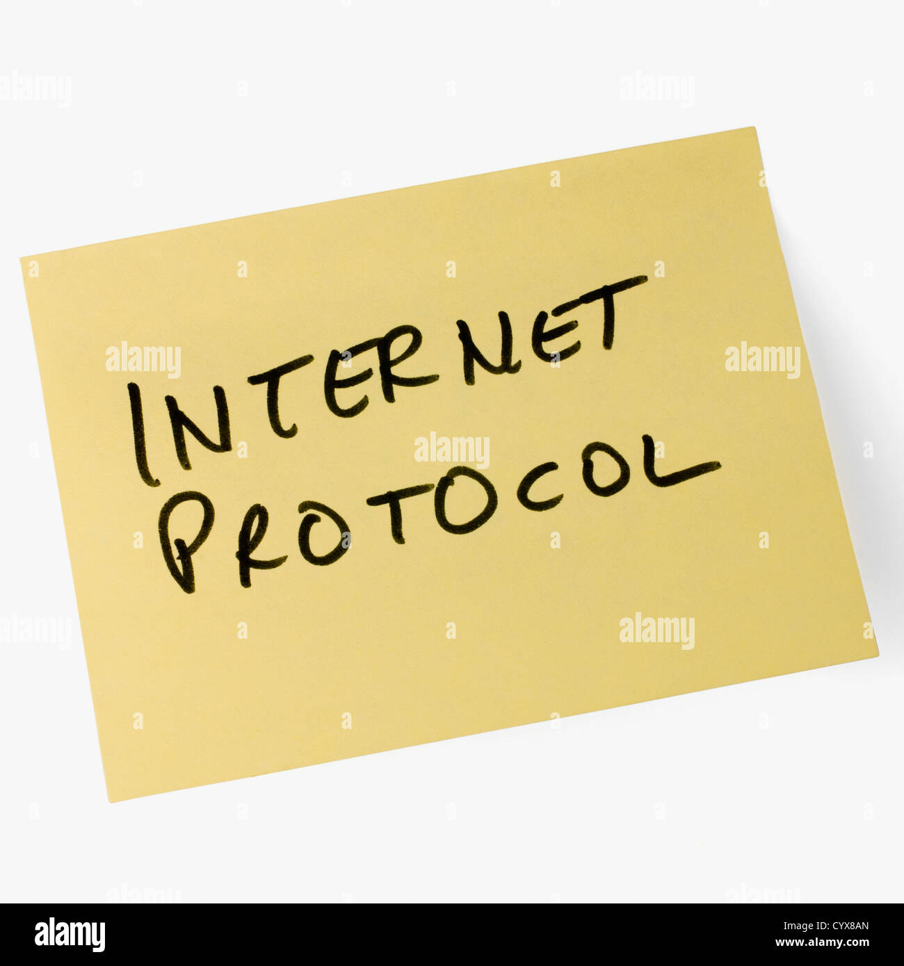 Protocollo Internet testo scritto sulla nota adesiva Foto Stock