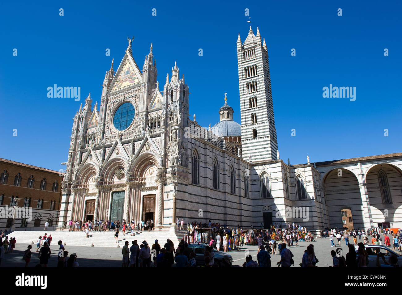 Il Duomo (Cattedrale) nel cuore di Siena in Toscana in Italia. Foto Stock