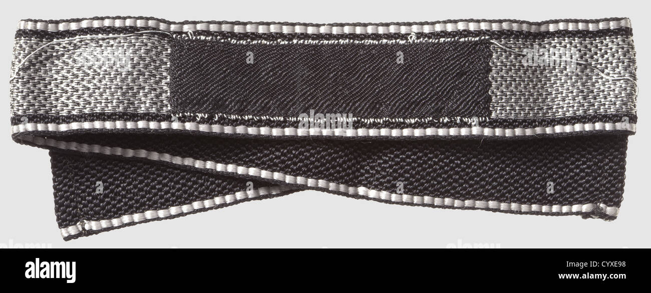 Sleeveband dell xi ss-divisione "Nordland' per gli ufficiali, tessuto 'flatwire'-tipo di filo di argento iscrizione (Latino), non sottoscritto. Foto Stock