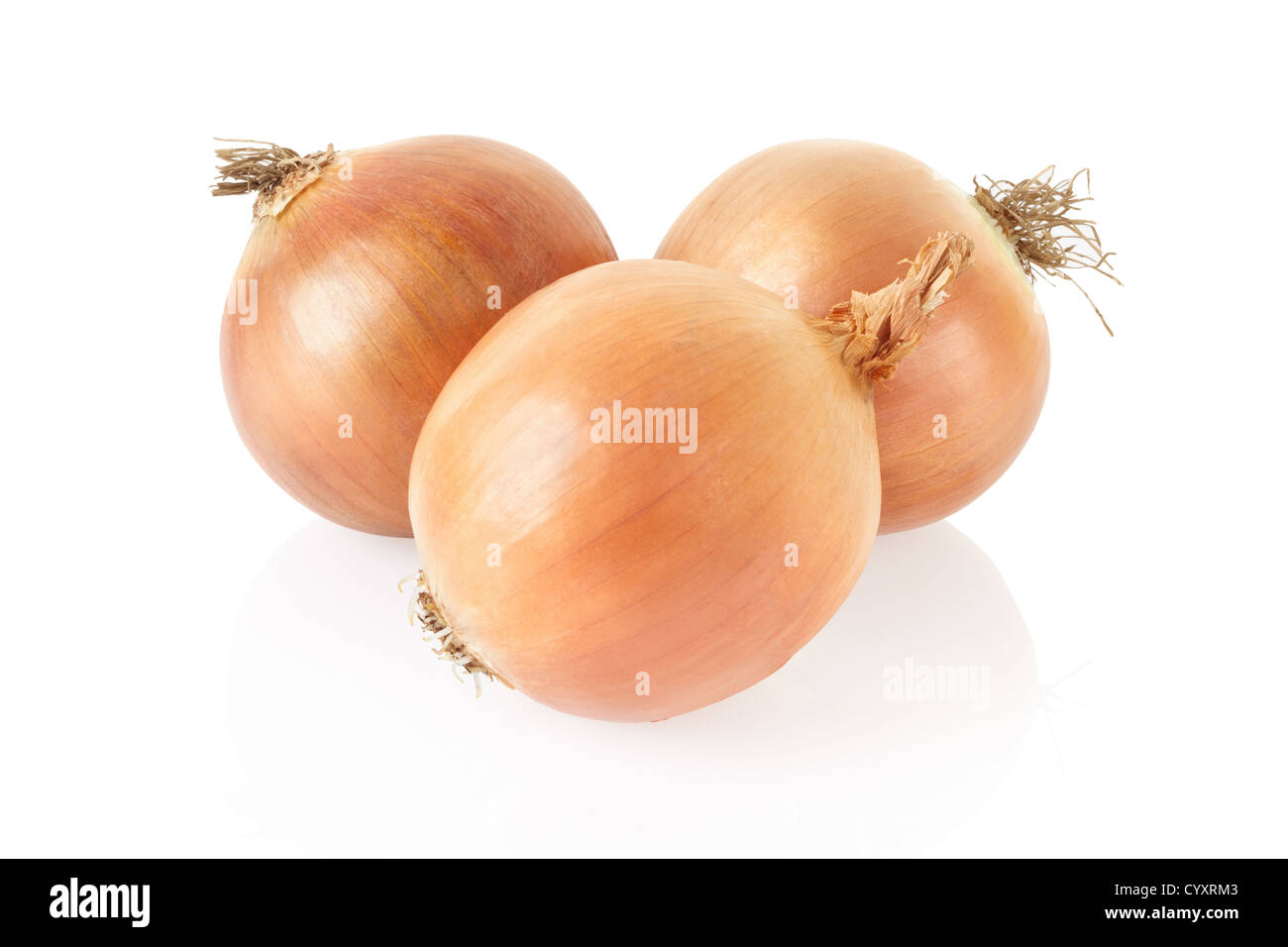 Onion gruppo isolato su bianco, percorso di clipping incluso Foto Stock