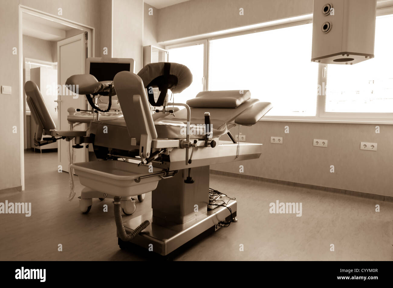 Medico-diagnostico sala apparecchiature. Terapeutico e diagnostico a camere con attrezzature mediche. Foto Stock
