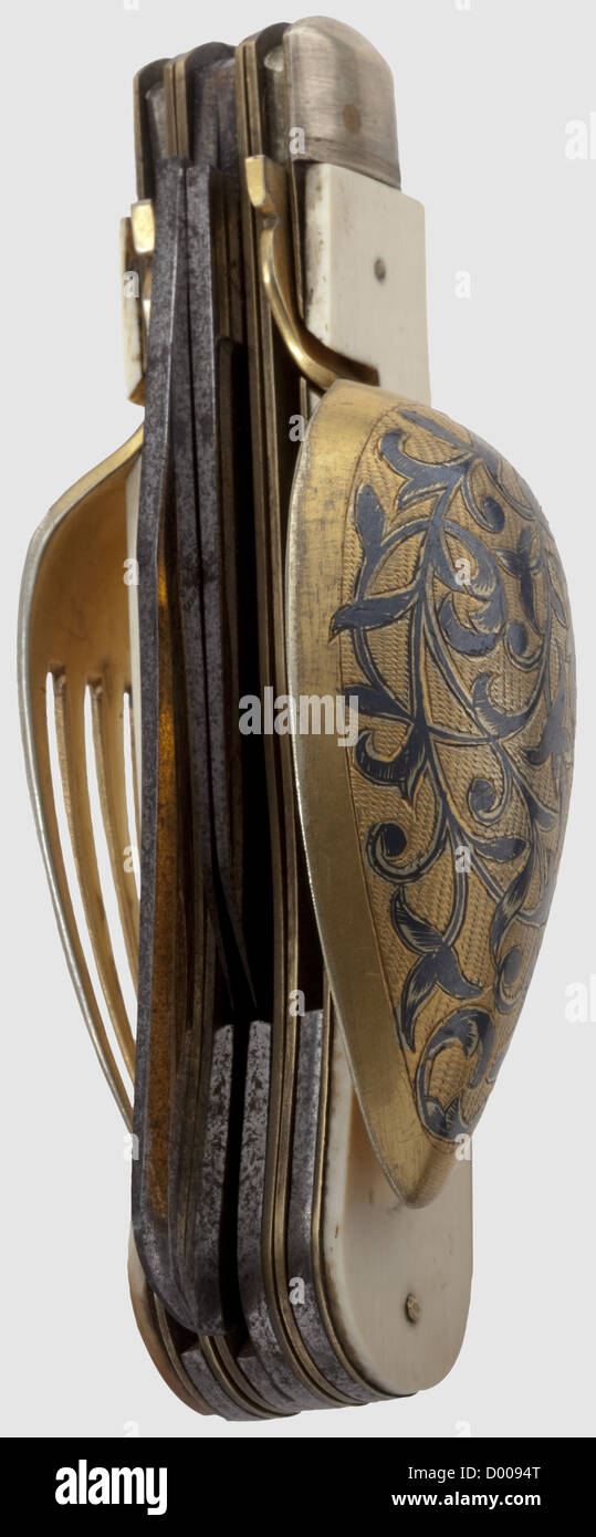 Due pannelli da una chasse francese, probabilmente Limoges, 12 ° / 13 ° secolo.fuoco dorato rame con inlay smalto.il pannello a timpano con due piedi corti.il campo centrale raffigurante Abraham e Melchisedech sormontato da un angelo.le teste gettate in rilievo e applicato in rame, la testa dell'angelo mancante.i campi delimitati da un polychrome coperchio a croce smaltata fregio.rettangolare, leggermente cupolyched coperchio Pannello con cerchio smaltato policromo e decorazioni a croce.smalti parzialmente incompleti.montato su un supporto rivestito in velluto leggermente usurato.dimensioni 16.5 x 8 cm e 7.2 x 15 cm,hist,diritti aggiuntivi-clearance-non disponibile Foto Stock