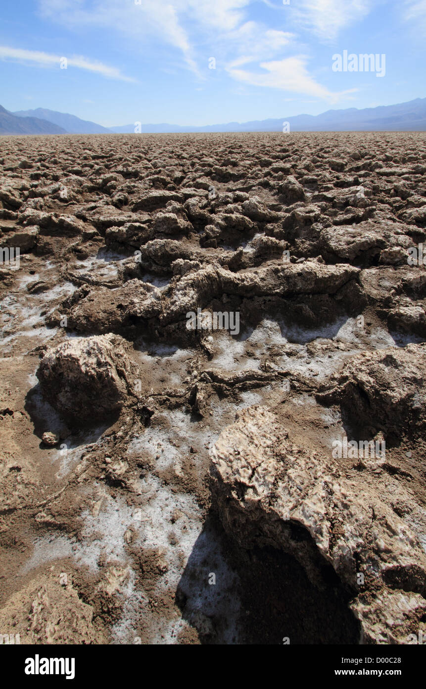 Halite sale formazioni di cristallo in Devil's Golf nella Death Valley, California, Stati Uniti d'America Foto Stock