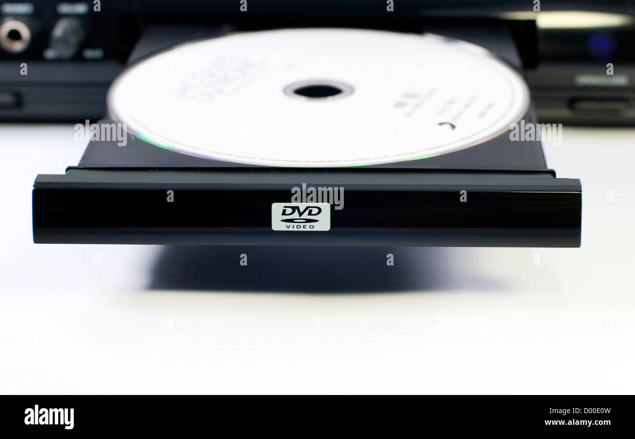 Un lettore DVD con il suo cassetto aperto Foto Stock
