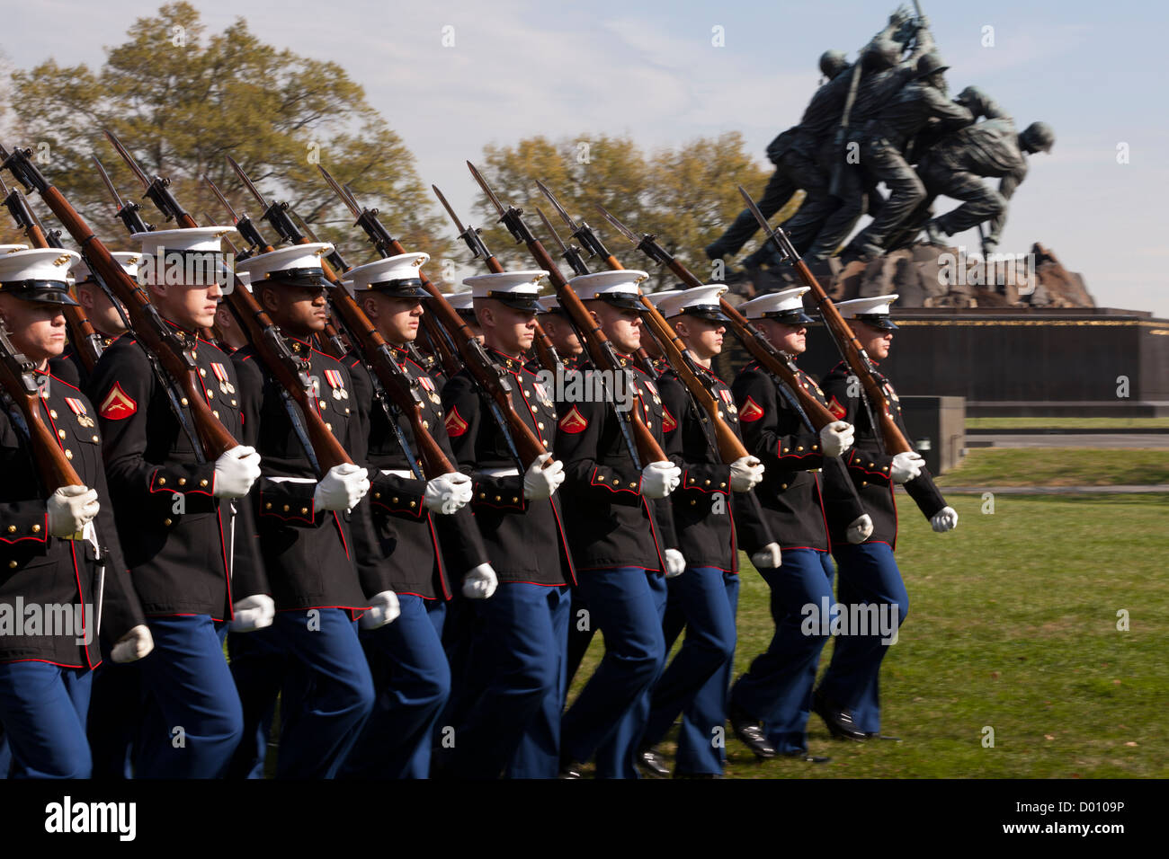 Marines americani marching - Washington DC, Stati Uniti d'America Foto Stock