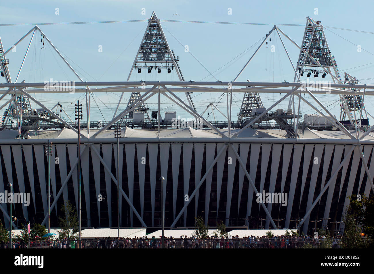 Close-up vista teleobiettivo della sezione centrale dello Stadio Olimpico Foto Stock