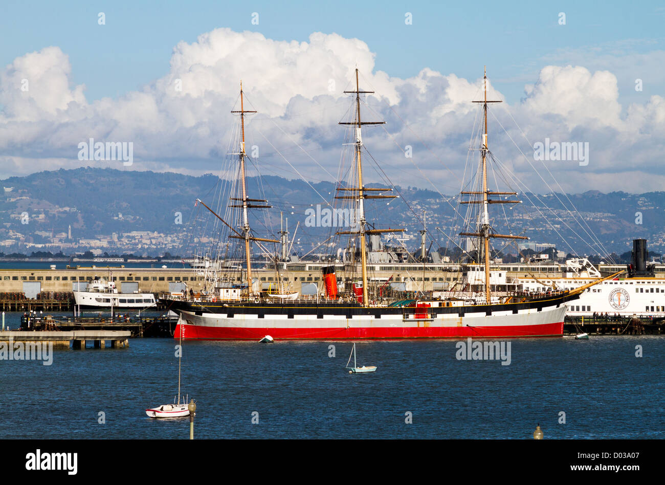 Nave a vela Balclutha ancorata al San Francisco Maritime National Historical Park Hyde Street Pier Foto Stock