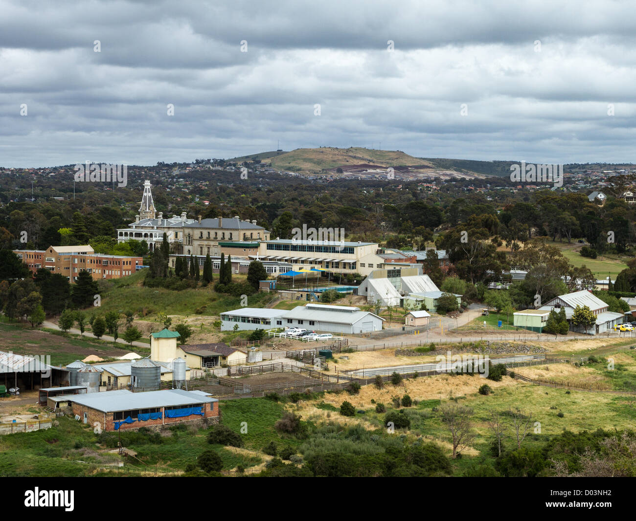 Collegio salesiano Rupertswood, Sunbury, a nord di Melbourne (vista posteriore dalla posizione elevata). Foto Stock