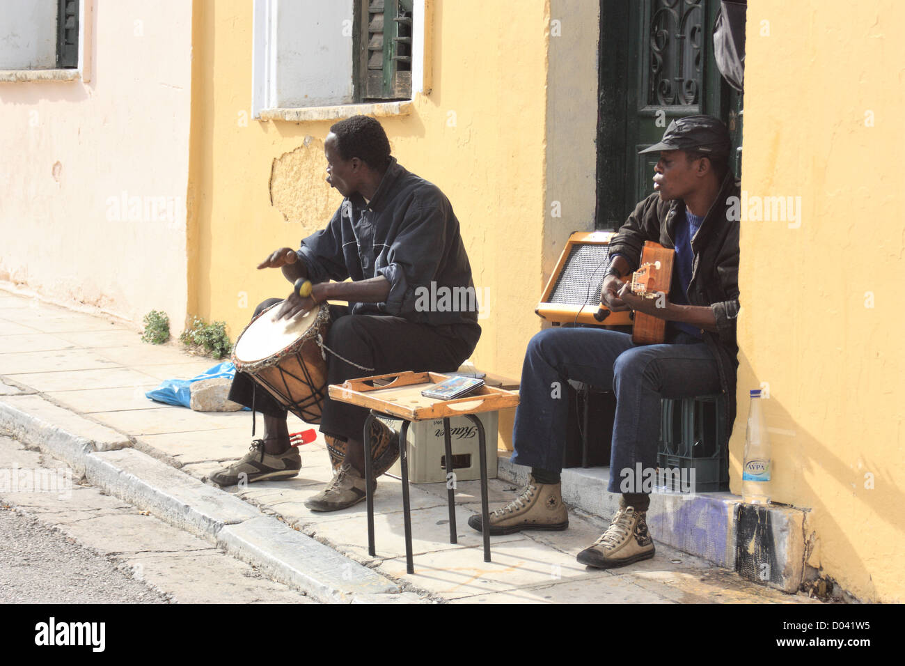 Musicisti di strada a Monastiraki, Atene Foto Stock