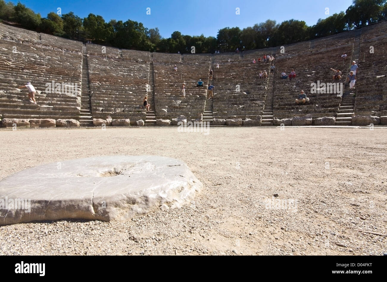 Antico anfiteatro di Epidauro al Peloponneso, Grecia Foto Stock