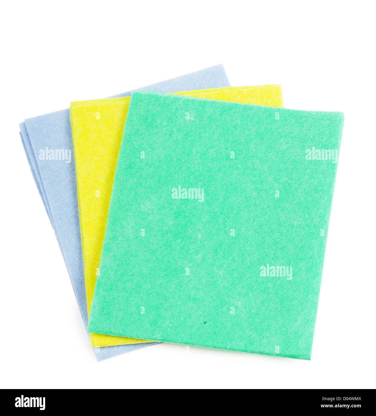 Tre tovaglioli da cucina giallo, blu e verde su sfondo bianco Foto Stock