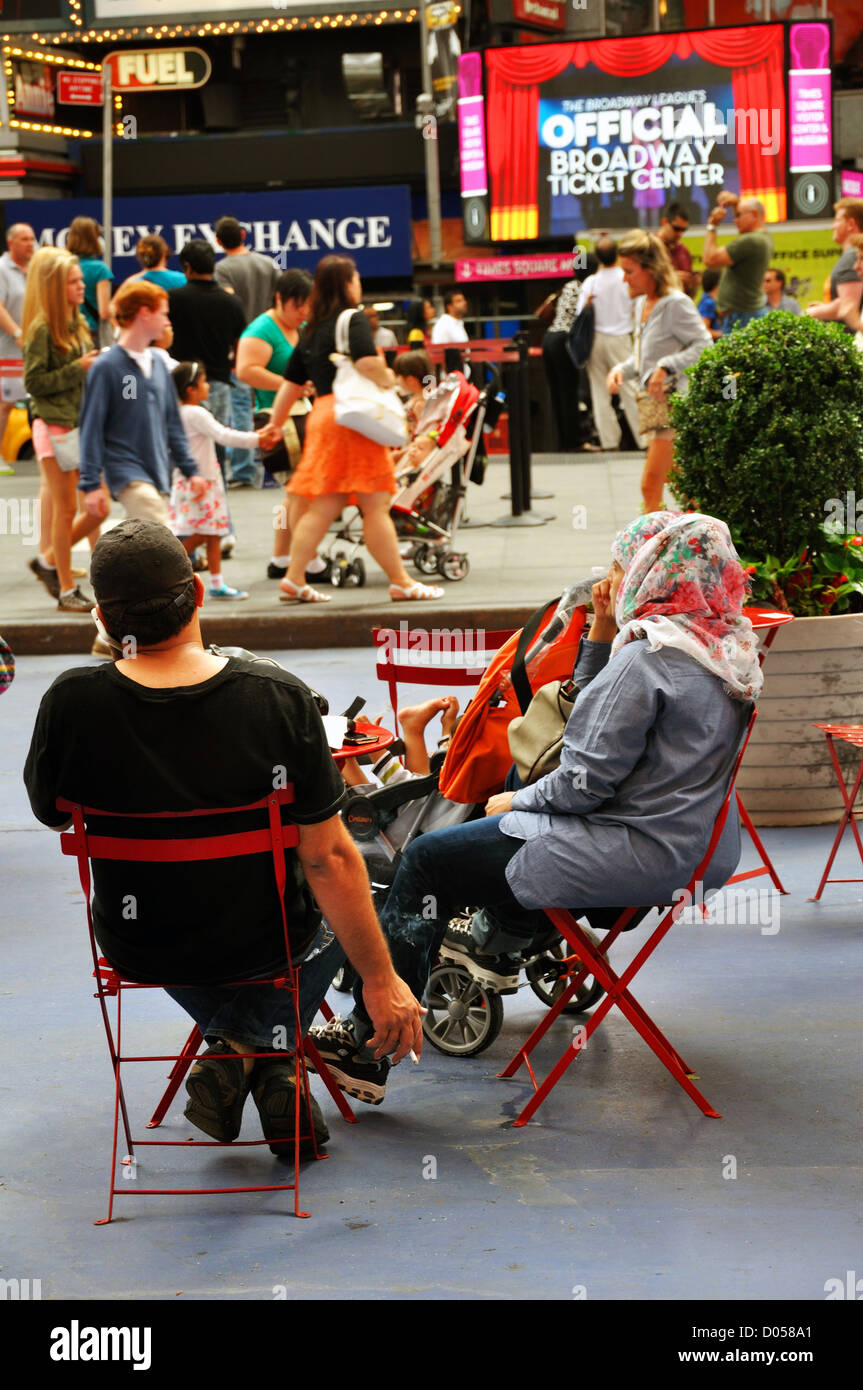 I musulmani in Times Square a New York City, Stati Uniti d'America Foto Stock