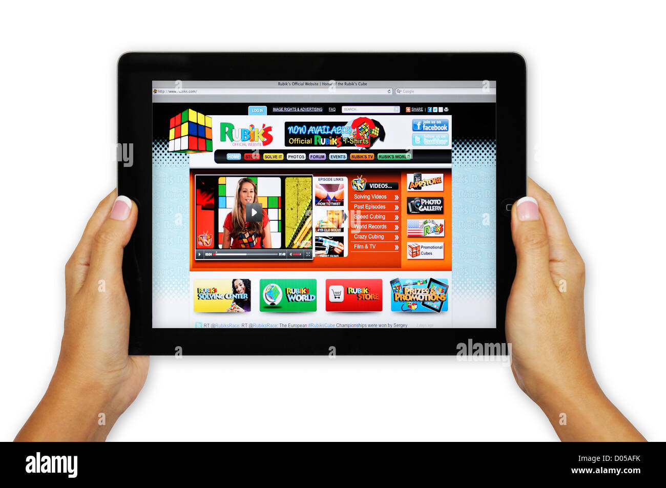 Lo schermo di iPad che mostra ufficiale di cubo di Rubik sito web Foto Stock