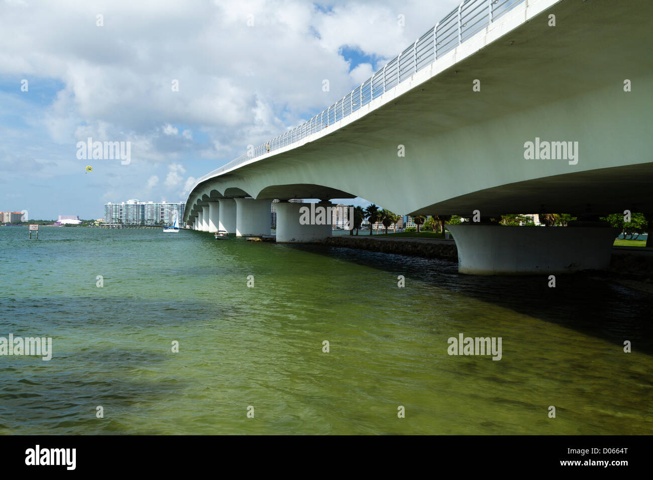 John Ringling Causeway ponte tra chiave di uccelli e Sarasota FL Foto Stock