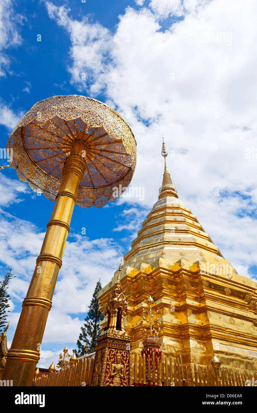 Wat Phrathat Doi Suthep Temple in Chiang Mai, Thailandia. Foto Stock