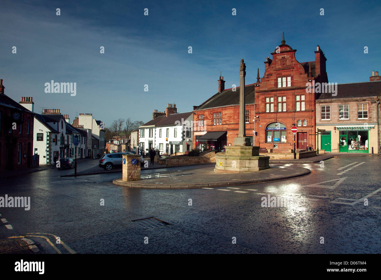Piazza del mercato, la Melrose, un villaggio seduta sulle sponde del fiume Tweed, Scottish Borders Foto Stock