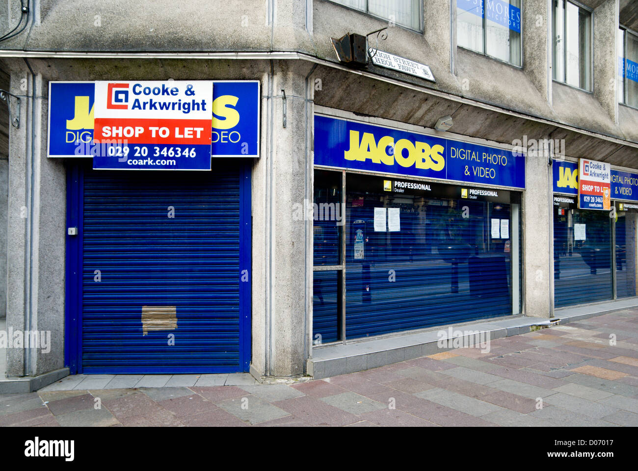 Svuotare il ramo di jacobs foto catena visivo high street Cardiff Wales UK Foto Stock