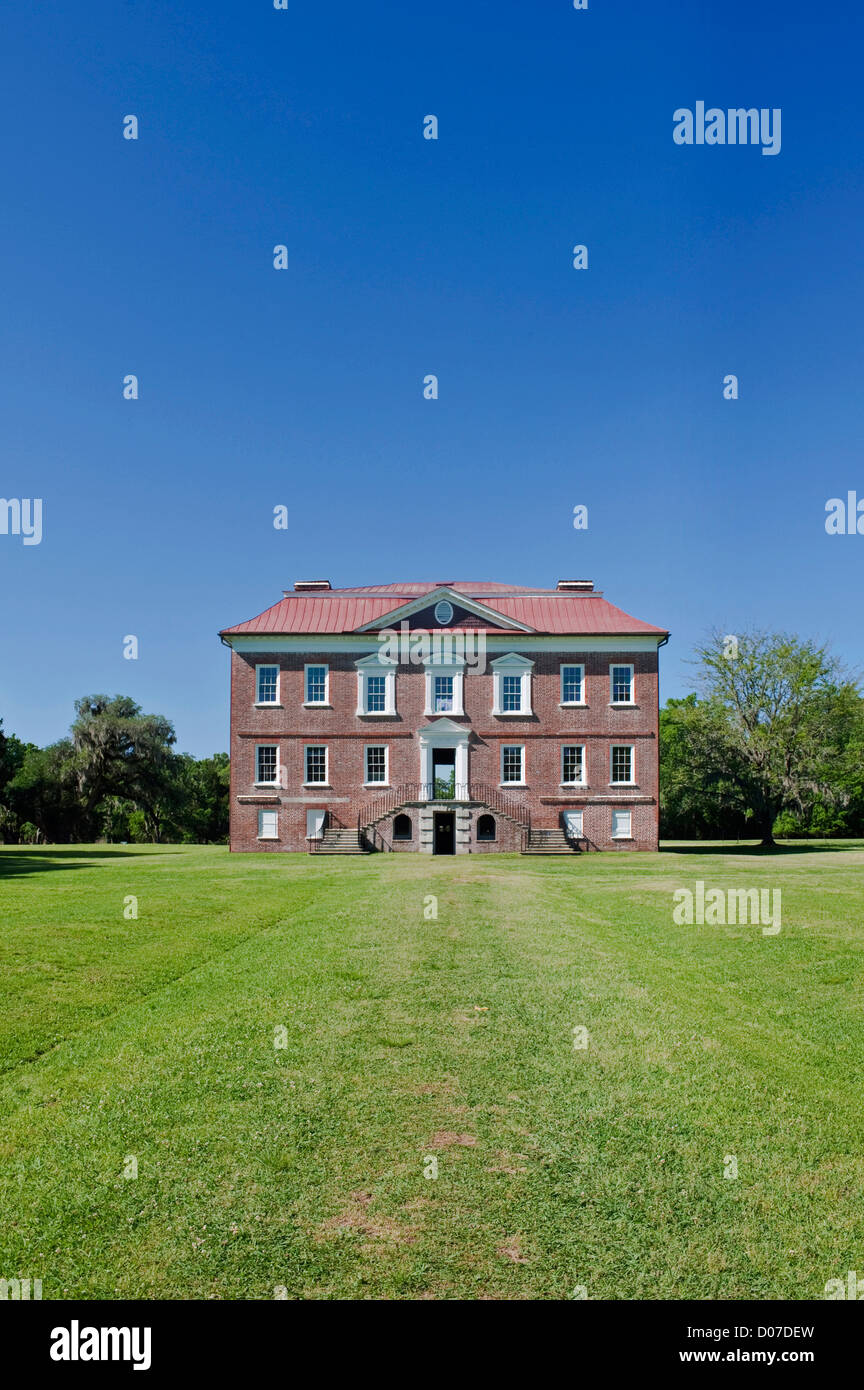 Stati Uniti d'America, SC, Charleston, Drayton Hall un edificio del XVIII secolo di piantagione Foto Stock