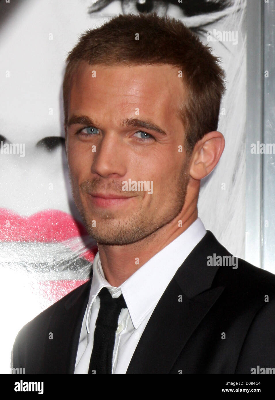 Cam Gigandet Los Angeles Premiere di 'Burlesque" tenutasi presso il Grauman's Chinese Theatre Hollywood, California - 15.11.10 Foto Stock