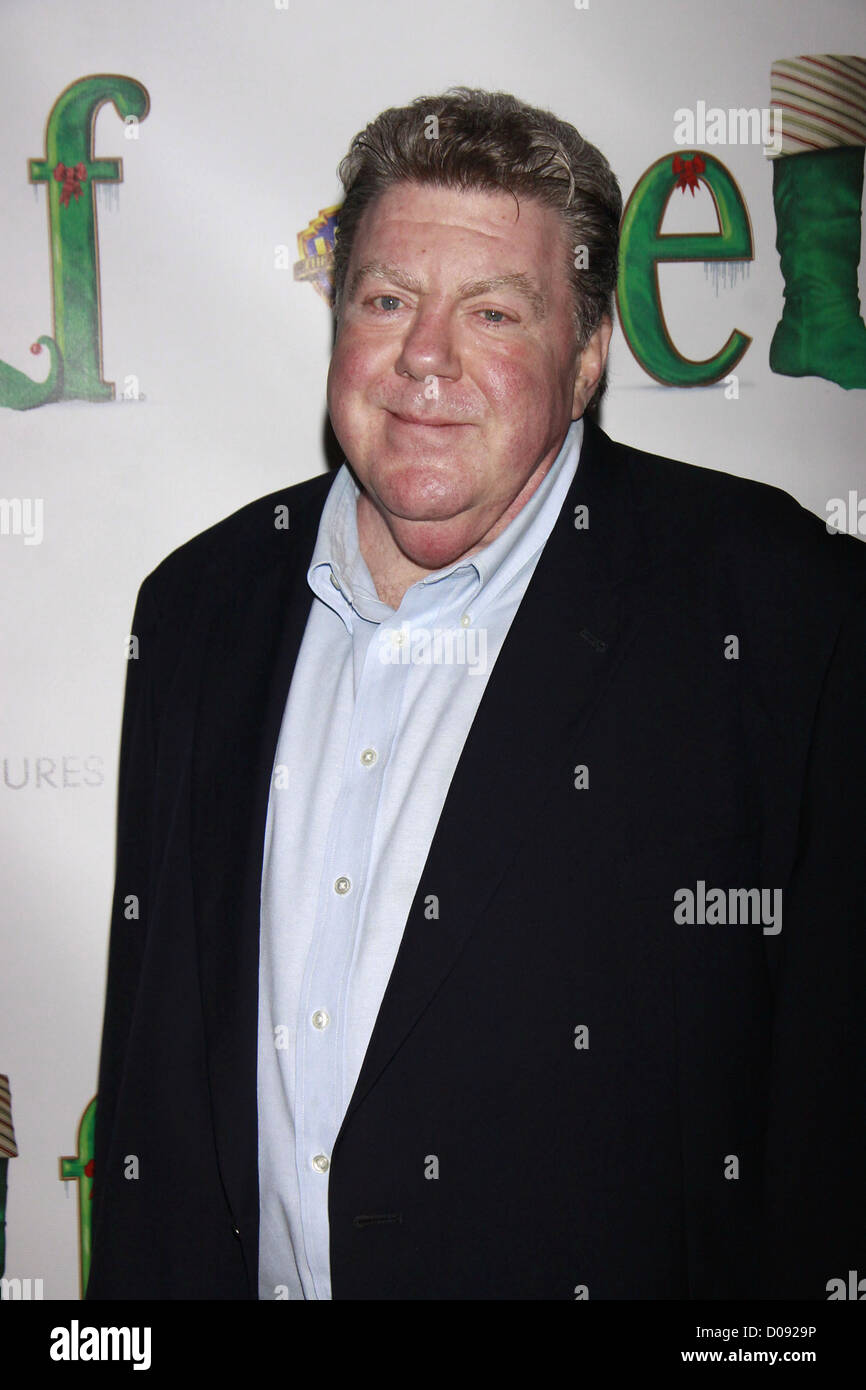 George Wendt apertura notturna del musical di Broadway produzione di 'ELF' tenuto presso il Grand Hyatt Hotelafter parte New York Foto Stock