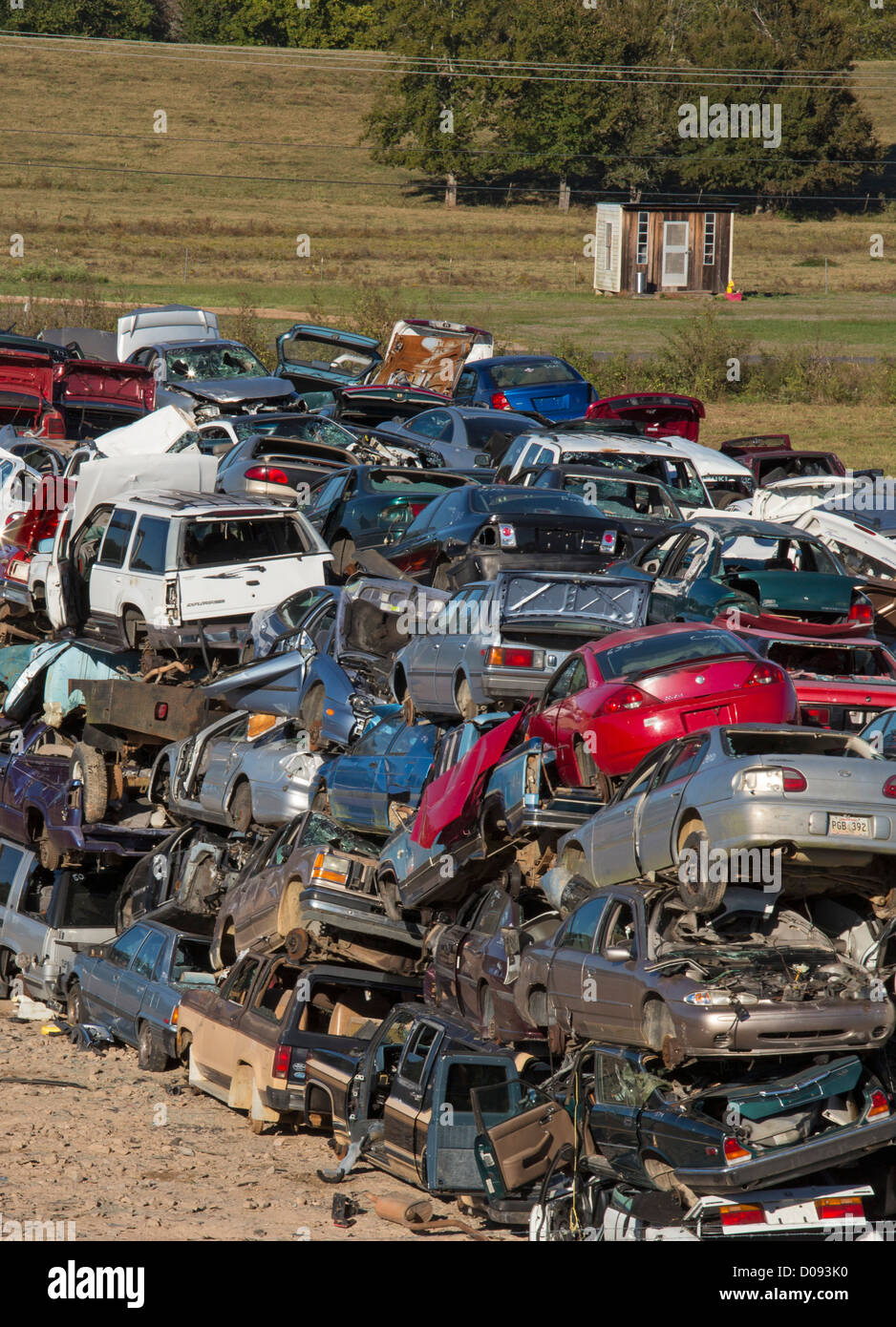 Alessandria, Louisiana - spazzatura automobili presso un cantiere di scarto. Foto Stock