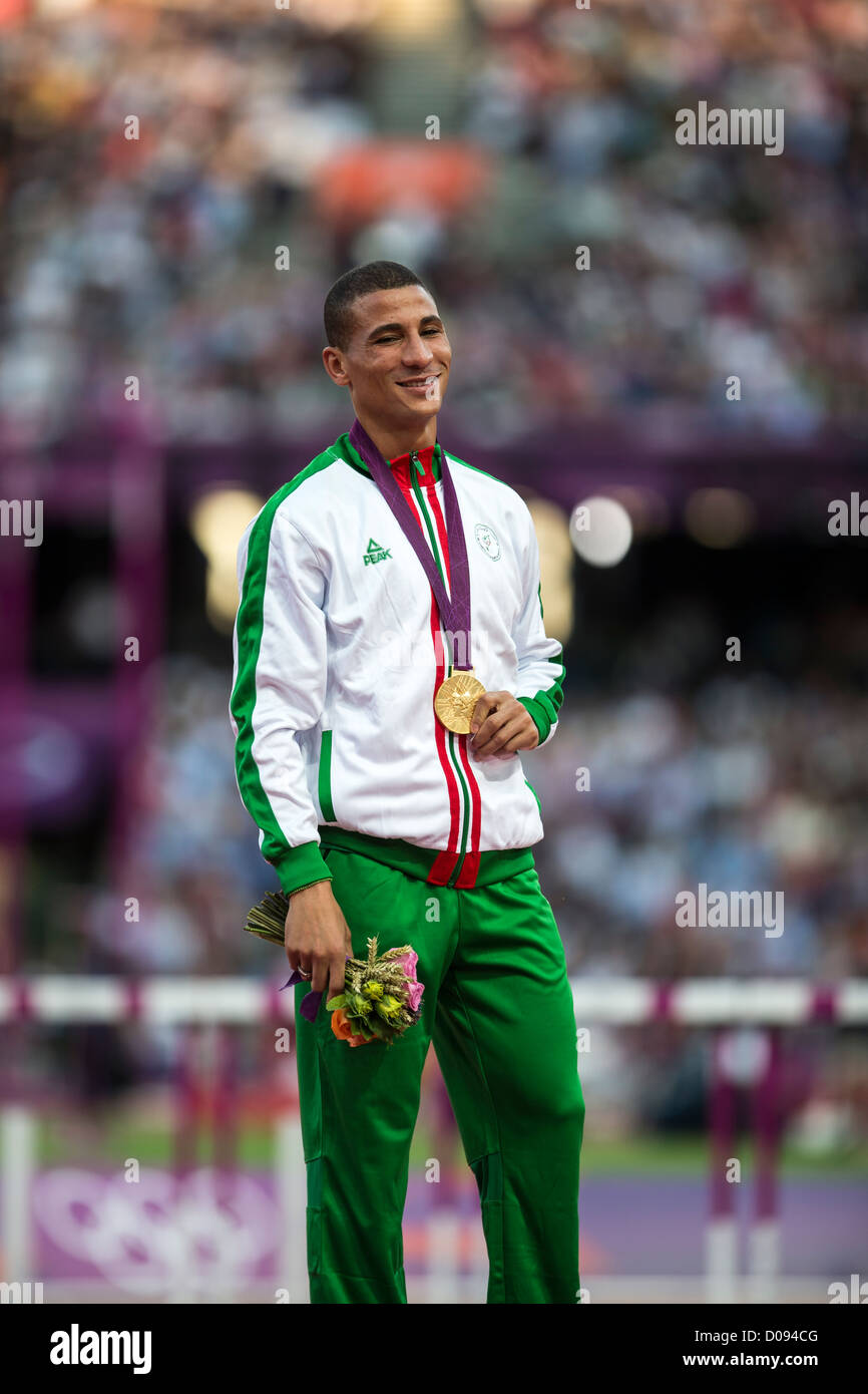 Taoufik Makhloufi (ALG) medaglia d'oro negli uomini 1500m a le Olimpiadi estive di Londra, 2012 Foto Stock