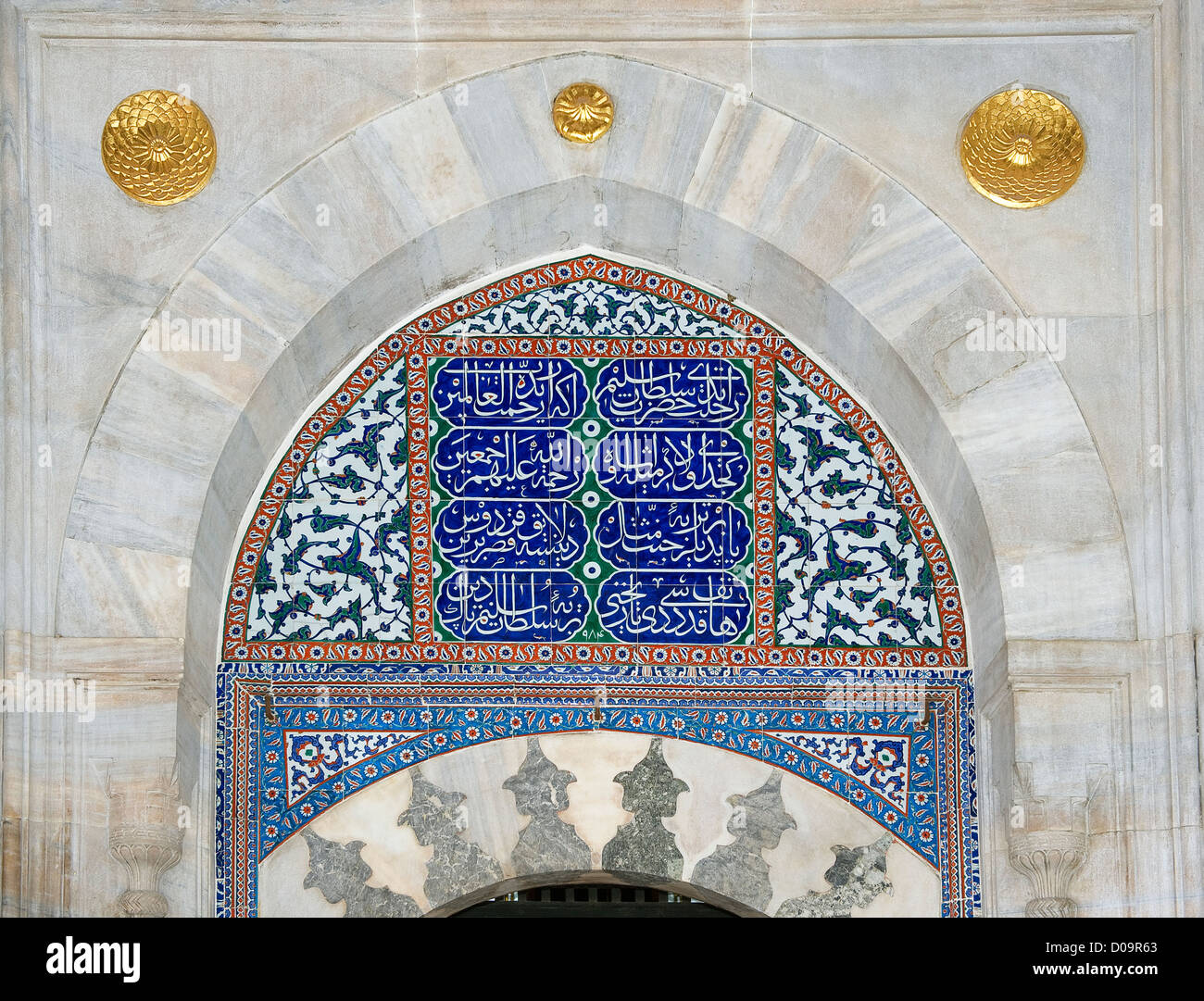 Piastrelle di Iznik in Ottoman Imperial tomba Ayasofya Istanbul Turchia Foto Stock