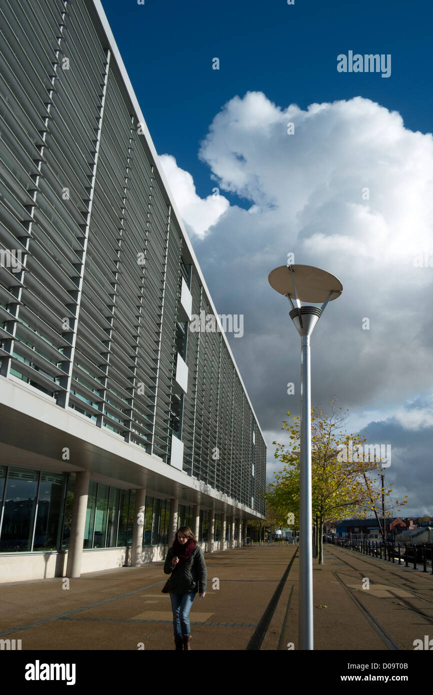 Harbourside Appartamenti dal porto di galleggiante, Bristol Foto Stock