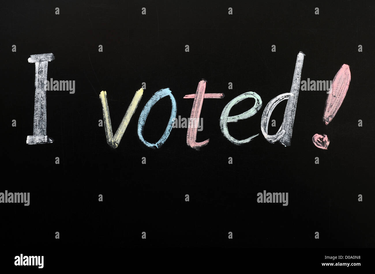 Bordo bianco istruzione scolastica lavagna Lavagna texture di sfondo spazio classe chalk nero messaggio vecchio disegno di comunicazione Foto Stock