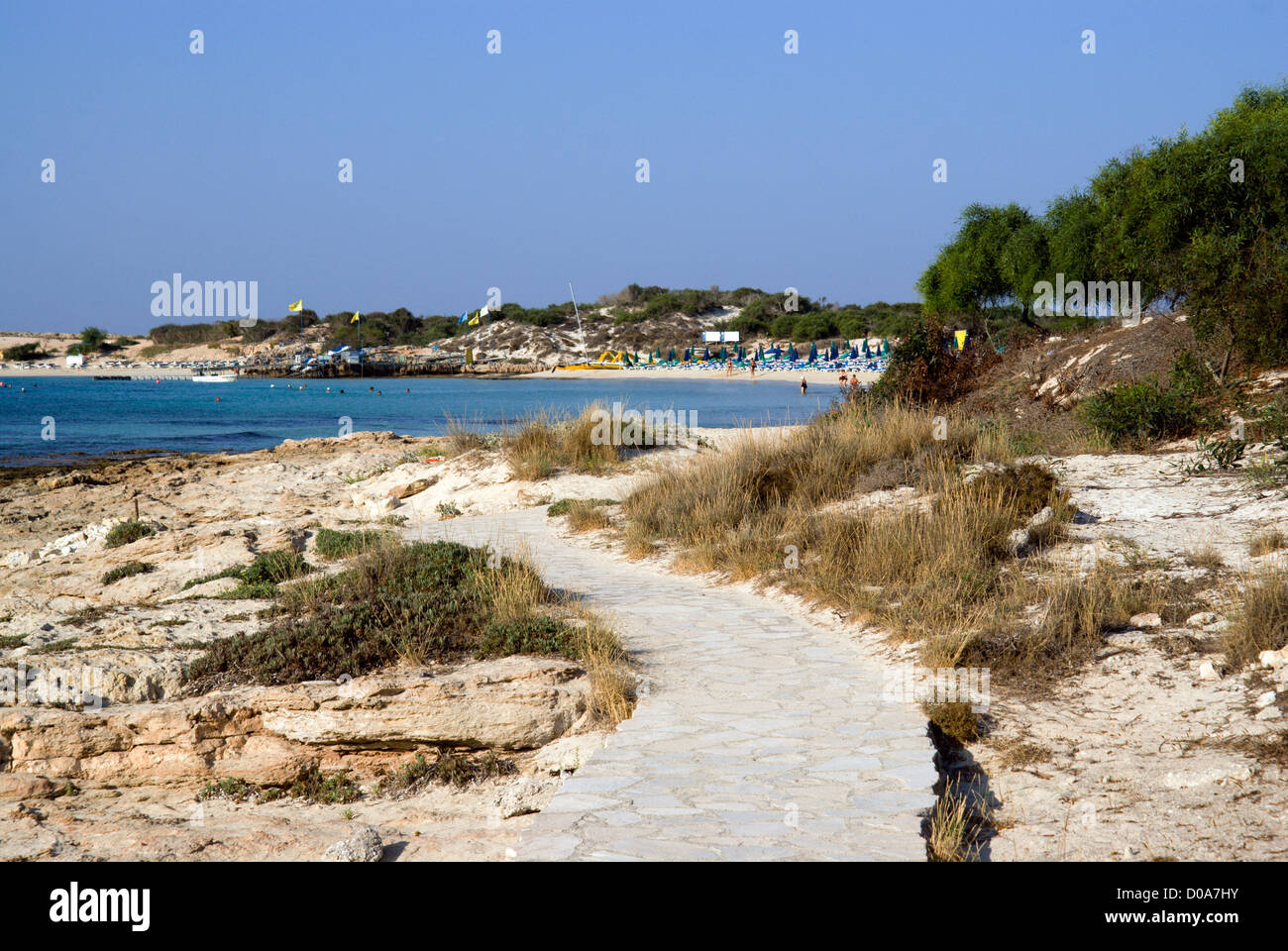 Percorso dalla baia sabbiosa di nissi bay ayia napa Cipro Foto Stock