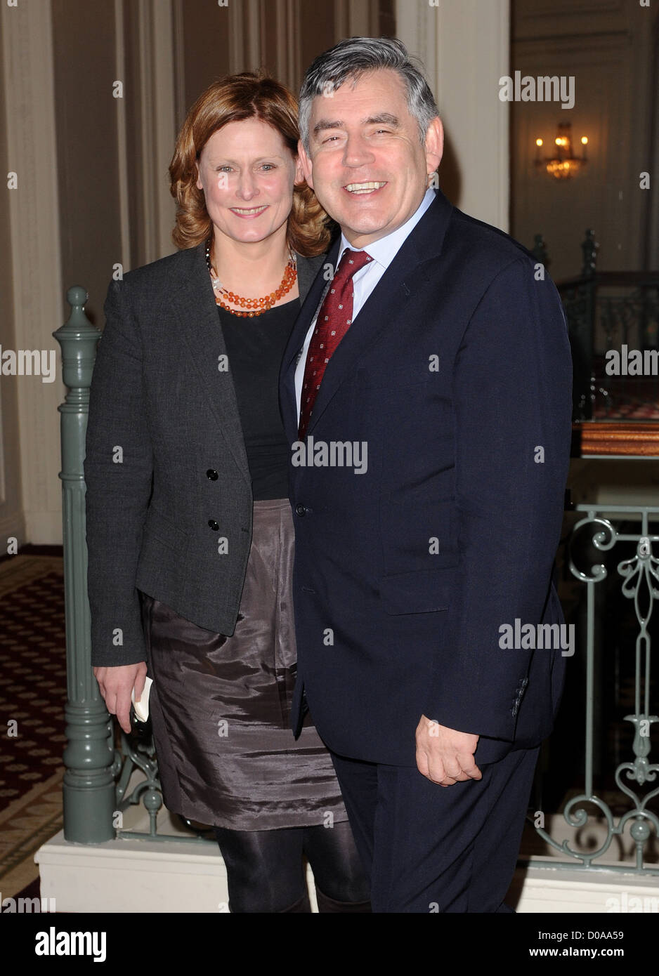 L'ex primo ministro britannico Gordon Brown e la moglie Sarah Brown arriva al lancio della CNN's Piers Morgan stasera al Foto Stock