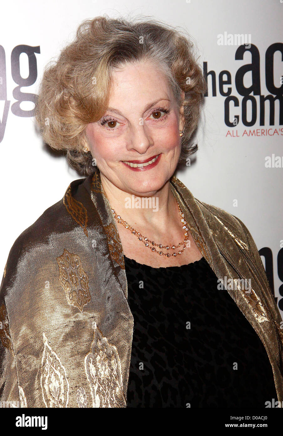 Dana Ivey la recitazione Azienda 2010 di Gala Masquerade al Pierre Hotel di New York City, Stati Uniti d'America - 22.11.10 Foto Stock