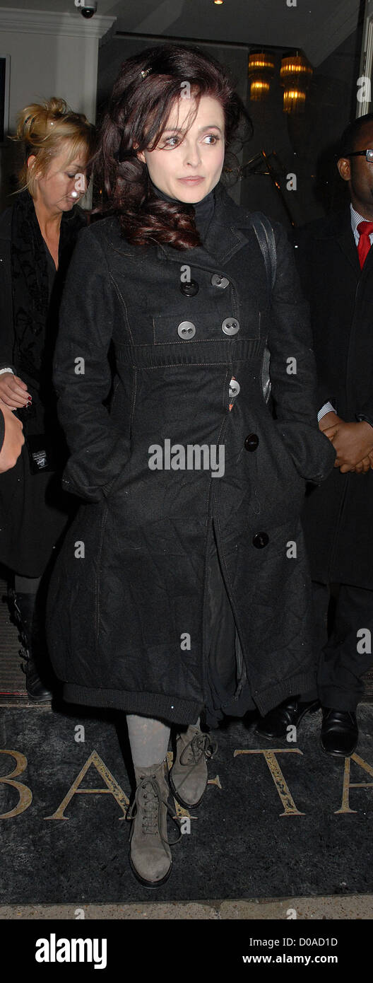 Helena Bonham Carter, presso lo screening di 'Toast' al Princess Anne Theatre di Londra, Inghilterra - 01.12.10 Foto Stock