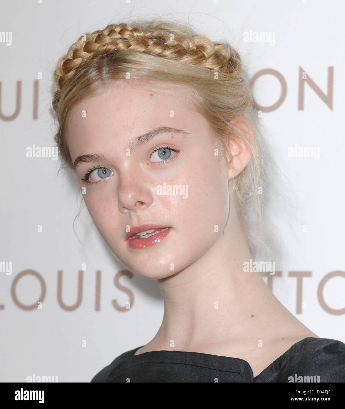 Elle Fanning Premiere di 'Somewhere" tenutasi presso il Cinema ArcLight - Gli arrivi di Hollywood, in California - 07.12.10 Foto Stock