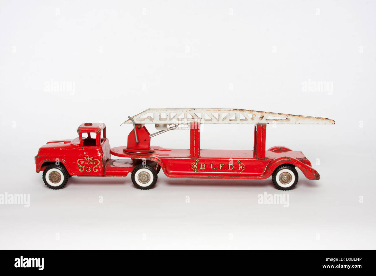 Giocattolo Vintage Rosso metallo motore Fire gancio e scala a carrello Foto Stock