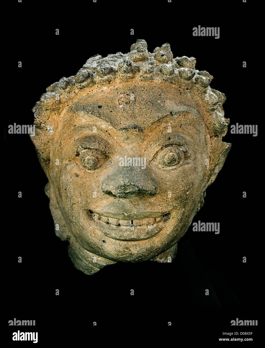 Yaksha ( Yaksi Yakshini ) Dvaravati stile 8th del IX secolo D.C. Phra Pathom Chedi Nakhon Pathom Museo Nazionale di Bangkok in Thailandia Foto Stock