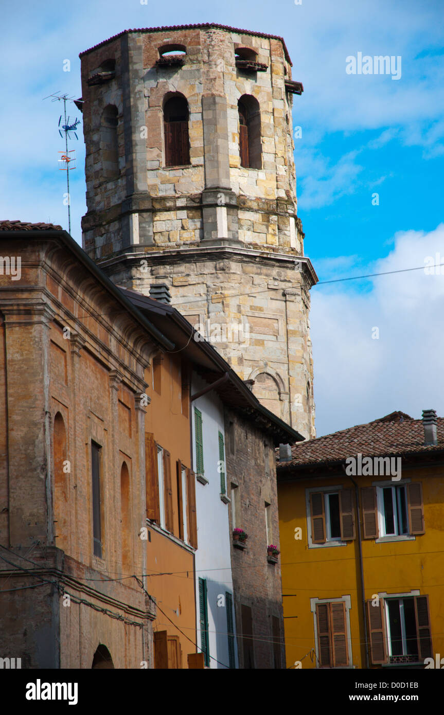 Campanile ottagonale (1537) della Chiesa di San Prospero chiesa vecchia Reggio Emilia città regione Emilia Romagna Italia settentrionale Foto Stock